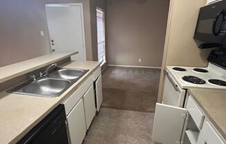 1 bed, 1 bath, 685 sqft, $775, Unit 205