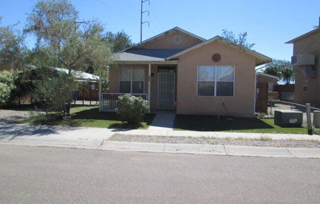 Cute Casita Close to Downtown/Old Town/Sawmill