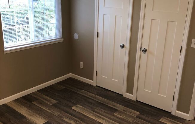 2 beds, 1 bath, 945 sqft, $1,500, Unit 101