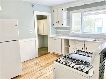 49 WINDSOR RD