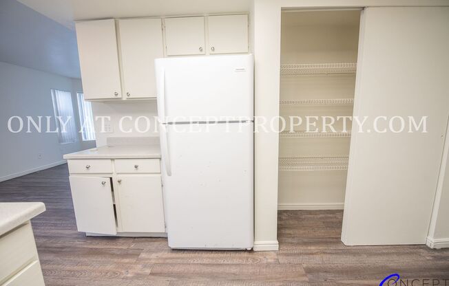 3 beds, 2 baths, 1,350 sqft, $1,799, Unit 4060