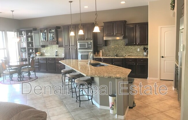 392 W ASTER DR
