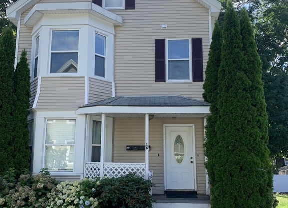 16 CHARLES ST AVE