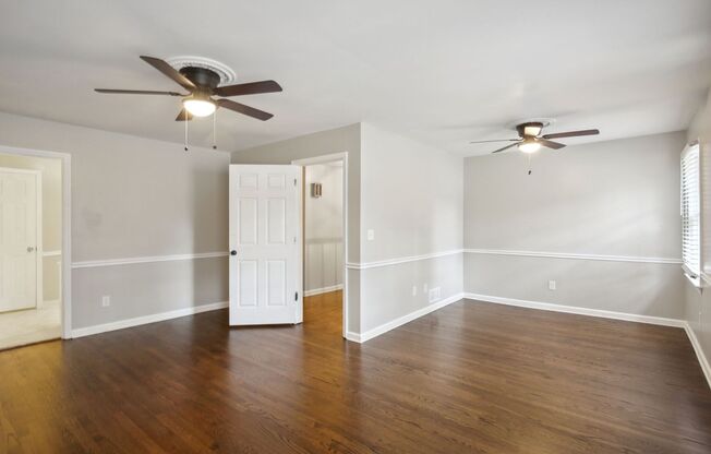 4 beds, 2.5 baths, $2,575, Unit Unit A