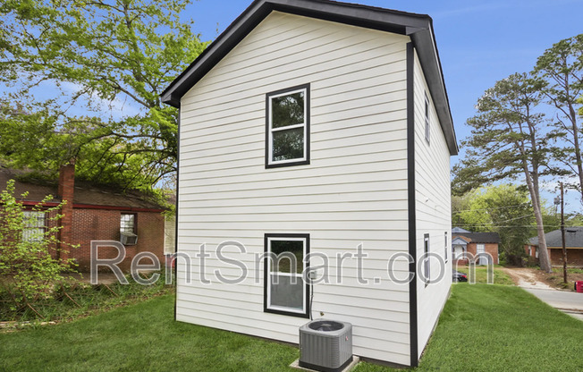 114 EMILY ST