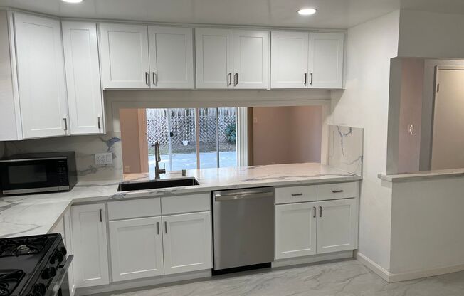 4 bedroom home now available in South San Jose near Hellyer County Park!