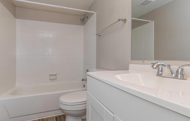 1 bed, 1 bath, 476 sqft, $695