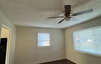 3 beds, 1 bath, $1,495