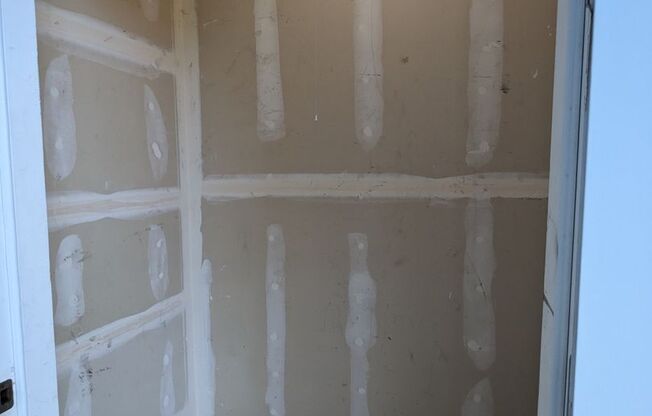 2 beds, 2 baths, 994 sqft, $1,200, Unit E106