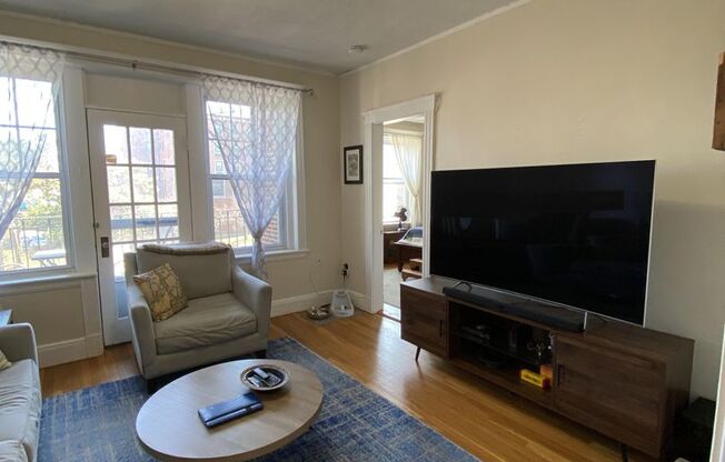 Charming 2-Bed, 1-Bath Available for June 1st - Heat/Hot Water Incl