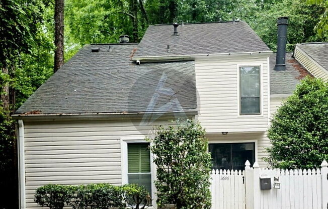 2646 BRIARWOOD DR SE
