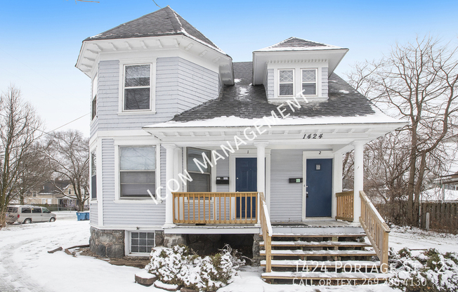 1424 PORTAGE ST