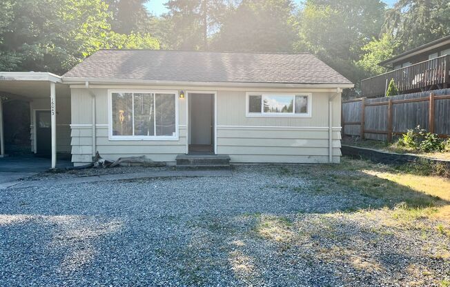 2 bedroom home located in Burien