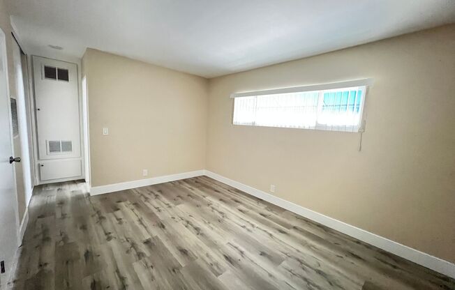 1 bed, 1 bath, 700 sqft, $1,995