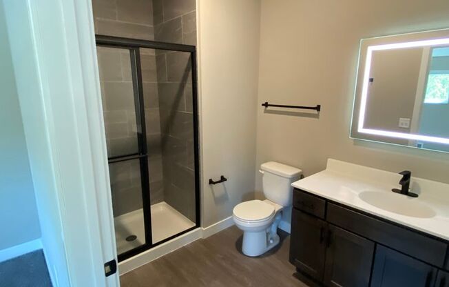 2 beds, 2 baths, 956 sqft, $2,195, Unit 2644-306