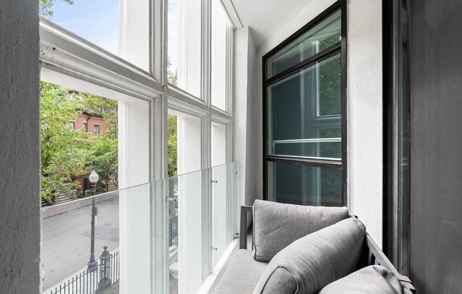 3 beds, 2.5 baths, 1,830 sqft, $5,500, Unit 206