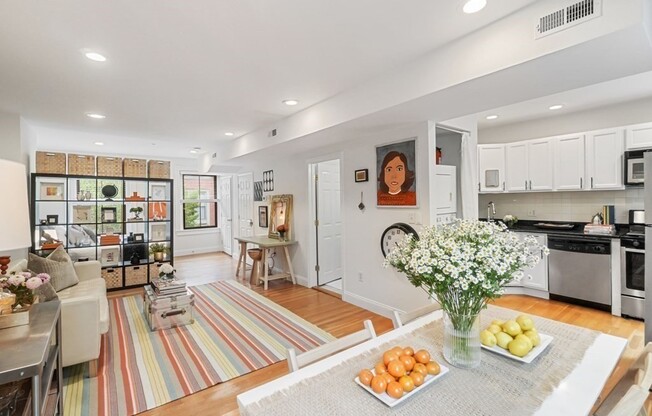 11 C WALTHAM ST
