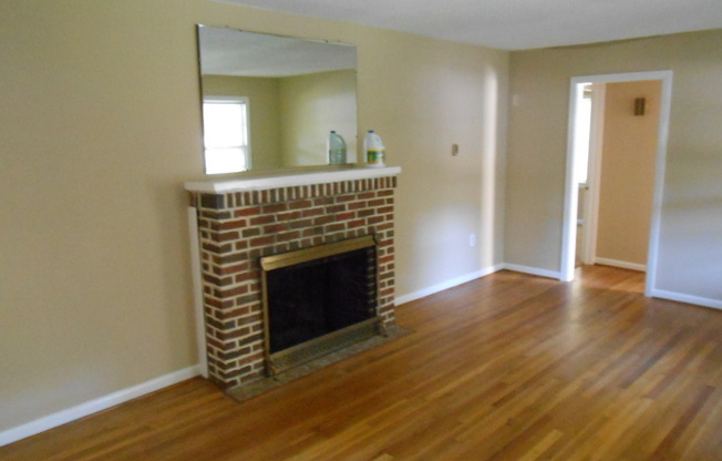 3 beds, 1.5 baths, $1,200