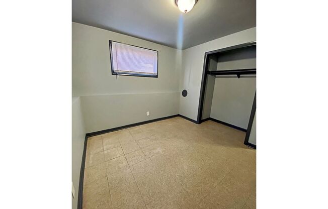 2 beds, 1 bath, 650 sqft, $850, Unit 48131