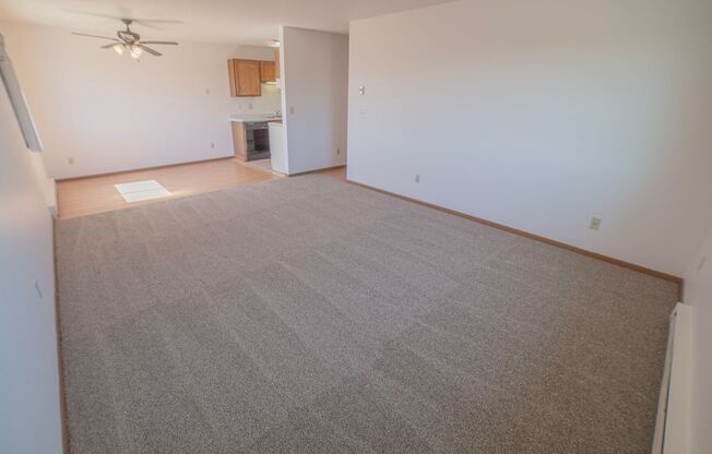 2 beds, 1 bath, 850 sqft, $750, Unit 4404-306