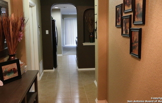 3 beds, 2 baths, $1,550