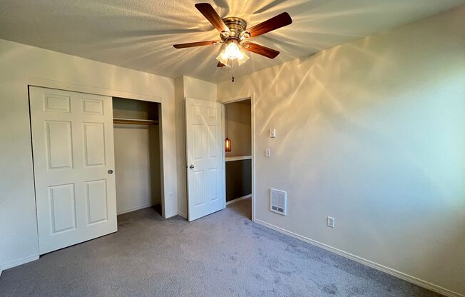 2 beds, 1.5 baths, $1,649, Unit #40