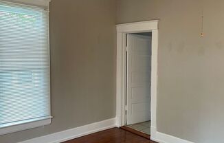 Recently updated, 1 bedroom with office space