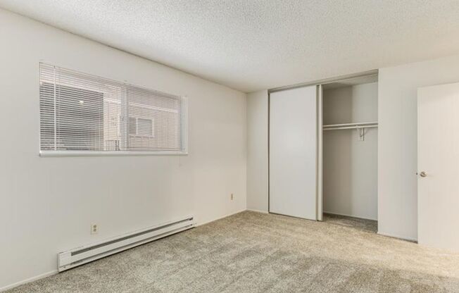 1 bed, 1 bath, 788 sqft, $1,400, Unit 702
