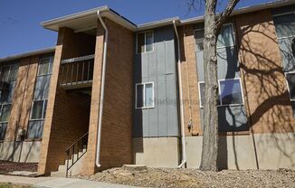 Cozy 3 Bedroom Condo in Eastern Colorado Springs