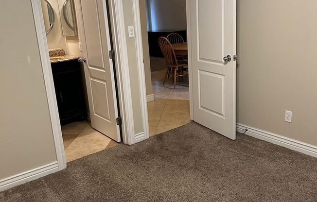 2 beds, 2 baths, $1,800, Unit #21-133