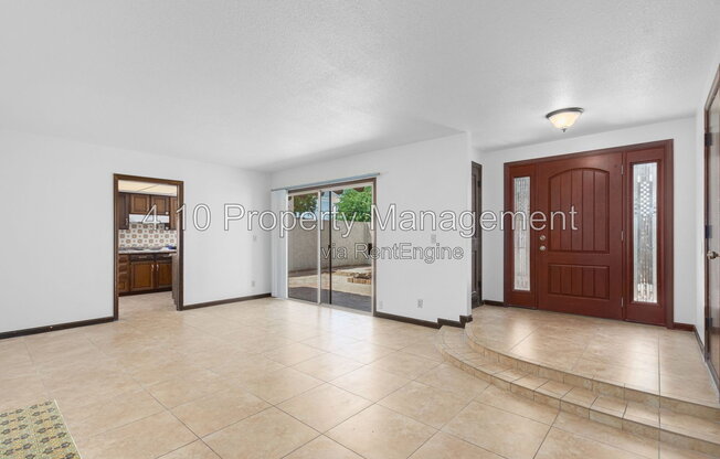 2063 E ASPEN DR