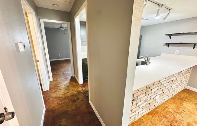 1 bed, 1 bath, 700 sqft, $1,195, Unit 3416-1