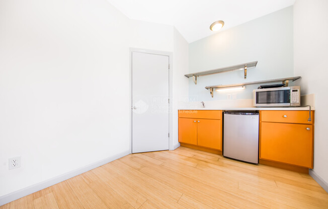 539 Octavia St.