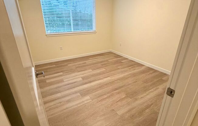 2 beds, 1 bath, $1,910, Unit F207