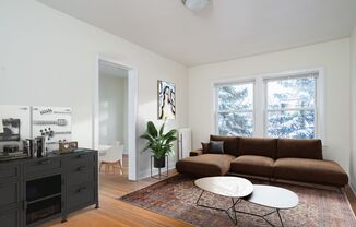 3527 Pillsbury Ave S