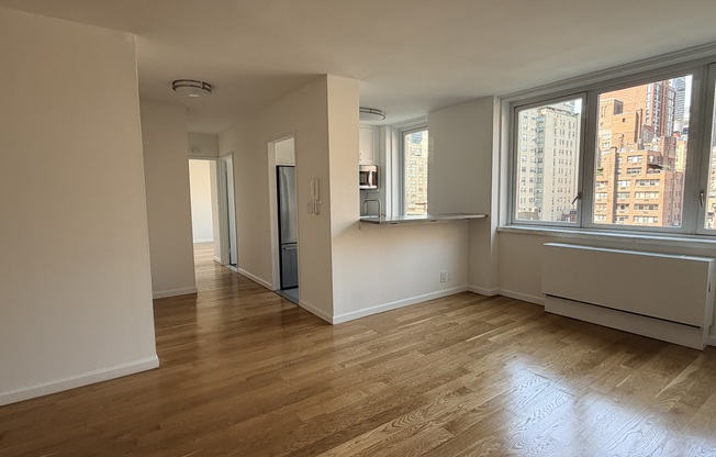1 bed, 1 bath, $5,695, Unit 11A