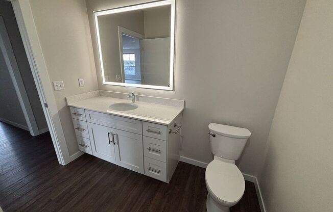 2 beds, 2 baths, 915 sqft, $1,845, Unit 401 - B1182 Corner Unit