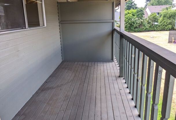 3 beds, 1.5 baths, 1,500 sqft, $1,893, Unit 2712-3