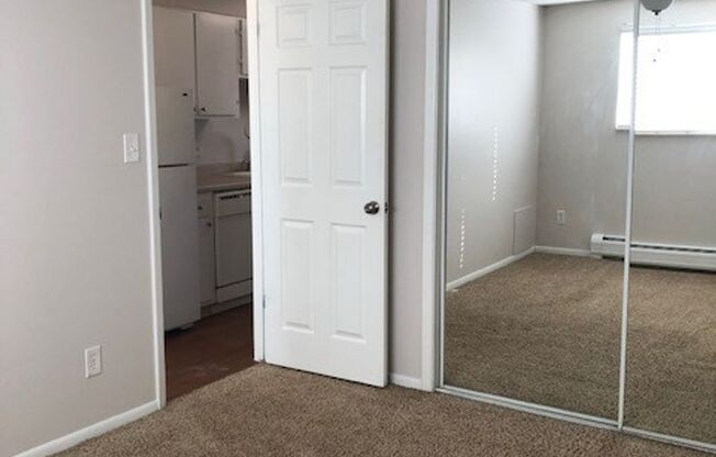 1 bed, 1 bath, 480 sqft, $1,125, Unit 206