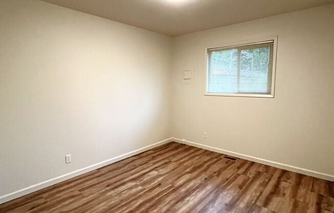 2 beds, 1 bath, $1,750, Unit 907 Wilson