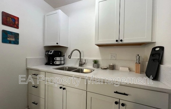 507 ALT SPRUCE ST SE