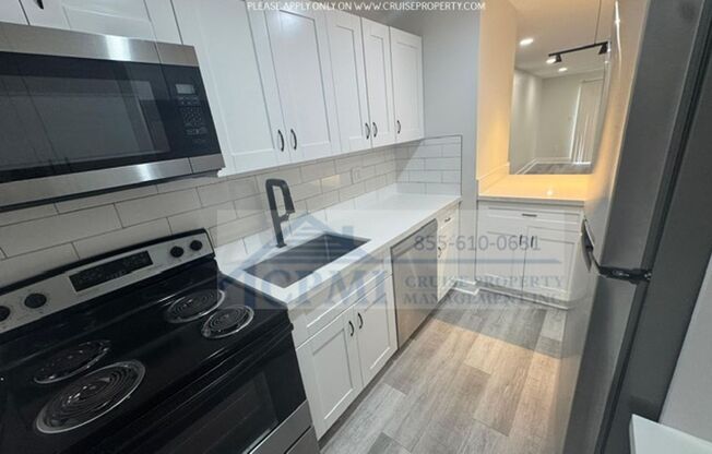 2 beds, 2 baths, 1,031 sqft, $2,095, Unit 221