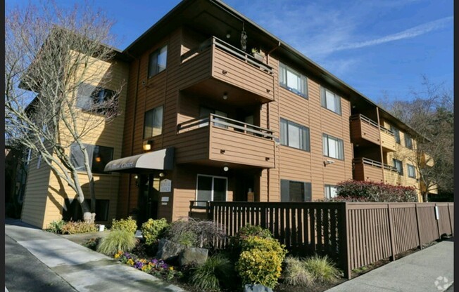 Willow Court Apartments