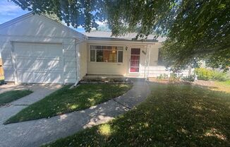 2 Bed 1 bath Home in Wellshire Neighborhood