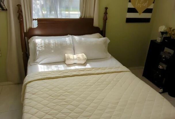 1481 SW 105TH AVE PEMBROKE PINES, FL 33025