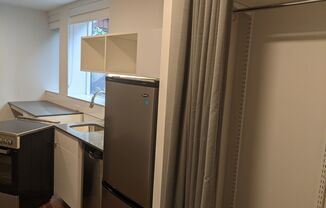 Studio, 1 bath, 223 sqft, $1,195, Unit 01 - 217