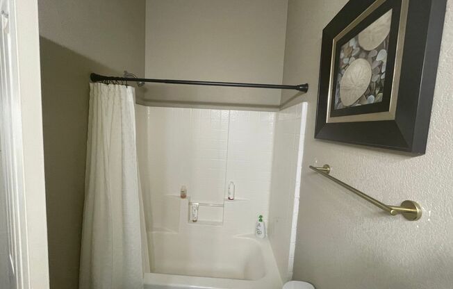 2 beds, 2.5 baths, $2,195, Unit # 1219
