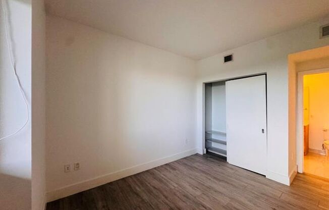 2 beds, 2 baths, $3,750, Unit # 1204