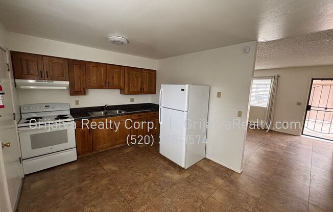 2709 N. Fair Oaks   Maintenance