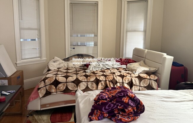 134 136 MIDDLESEX AVE